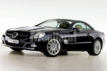 Debut: Mercedes SL, aspirator de femei