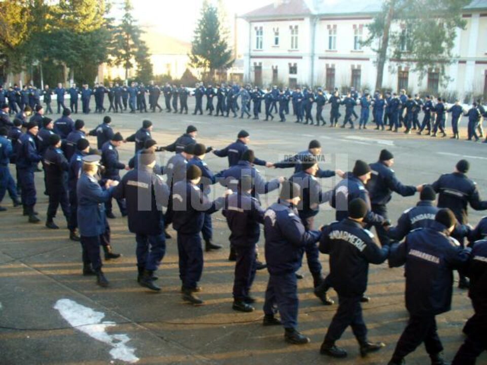 Sărbătoare: Festivități, solemnitate și Hora Unirii la Jandarmerie