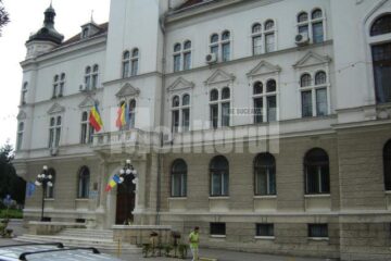 Apel pentru morți: Morga, la ușa Prefecturii