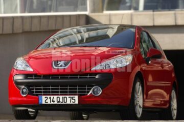 Industrie: Peugeot 207, cel mai bine vândut model în 2007