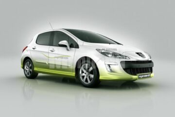 Peugeot 308 Hybrid, peste 2 ani