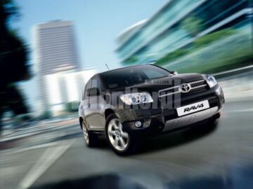 Toyota RAV4, vrei Cross Sport?