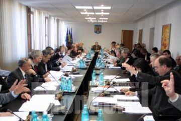 Consilierii locali au avut de împărțit, ieri, peste 103 milioane de lei