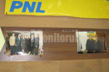 Supărare: Liberalii au scos fotografiile cu Lungu din sediul PNL