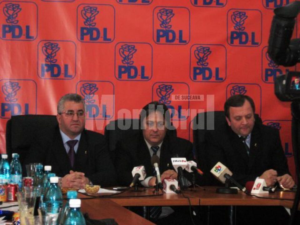 Politic: ULTIMĂ ORĂ: Lungu și Tofan candidează pentru PD-L la primăriile Suceava și Fălticeni