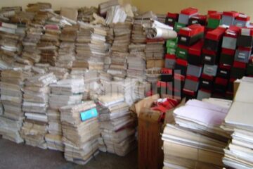 Arhivele fostului PCR Suceava se află în uitare