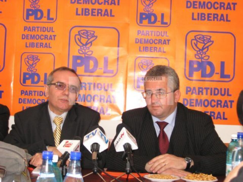 Europarlamentarul PLD Dumitru Oprea și primarul Ion Lungu