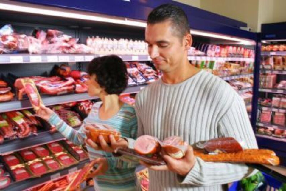 Reducerea TVA ar putea conduce la o scădere a prețurilor în industria alimentară
