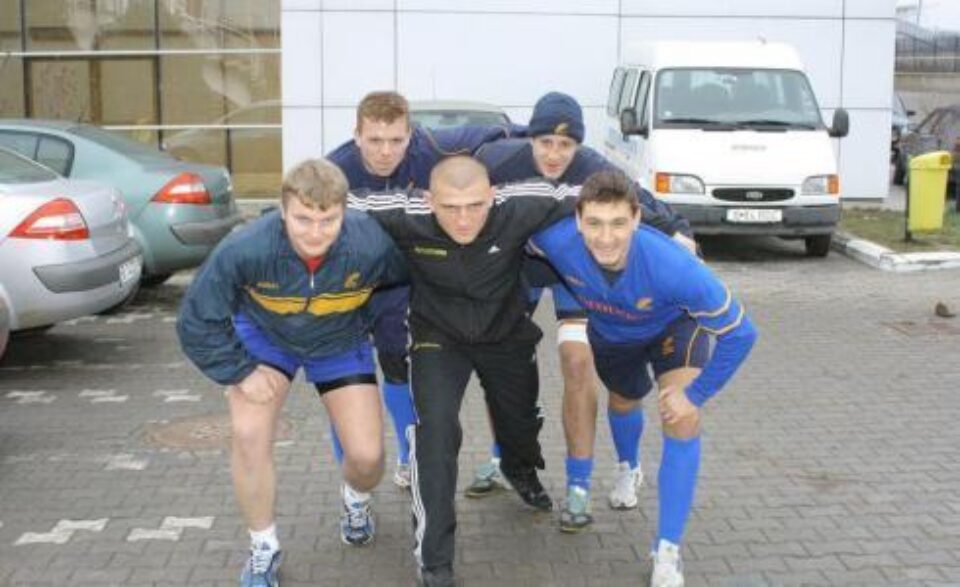 Directorul de rugby al Federației Române de Rugby, neozeelandezul Ellis Mitchen, va debuta, astăzi în partida cu Georgia