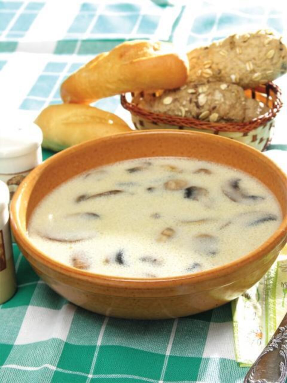 Supă de ciuperci cu smântână