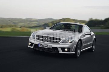 Debut: Mercedes SL, serviți un 63 sau un 65 ?
