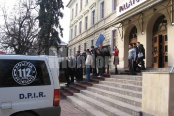 Arestați pentru contrabandă cu țigări