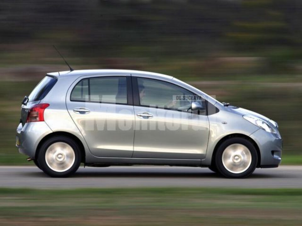Toyota Yaris, ajustată ici și colo