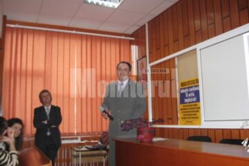Directorul Colegiului de Informatică, Lucian Lungu