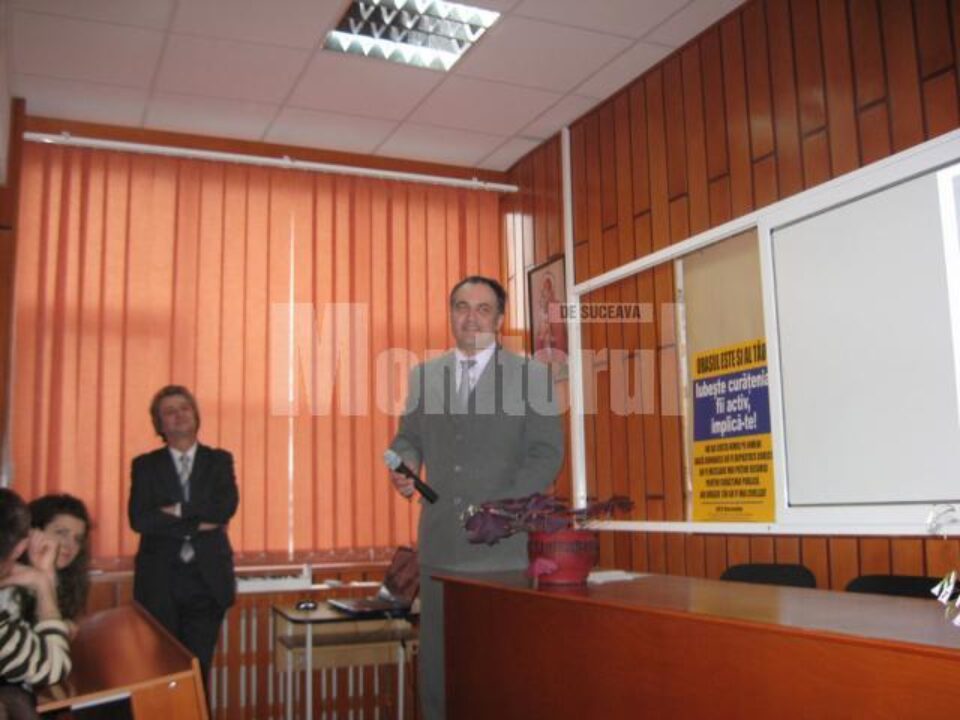 Directorul Colegiului de Informatică, Lucian Lungu Directorul Colegiului de Informatică, Lucian Lungu