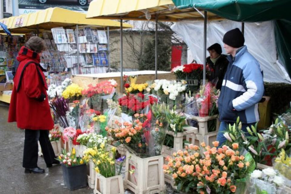 De Sf. Valentin: S-au căsătorit în haine medievale