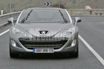 Peugeot 308 RC Z, cu ochii pe Audi TT