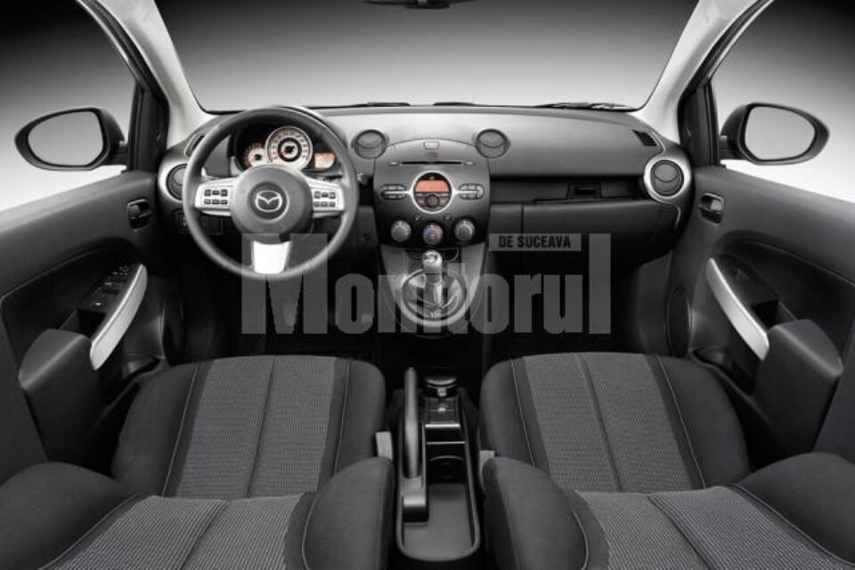 Mazda2 a ajuns deja la cota 100.000