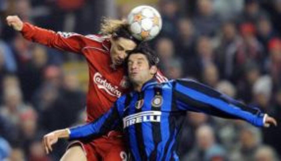 Chivu nu a reușit să stăvilească tăvălugul „cormoranilor”