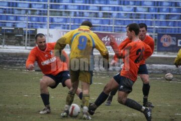 Meciul de ieri s-a jucat pe un teren foarte greu
