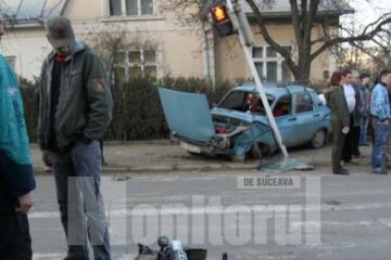 Trei tineri cu vârste cuprinse între 17 ș 19 ani au ajuns la spital