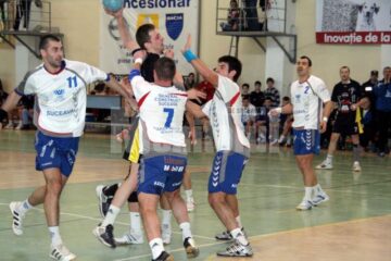 Handbal: Studenții s-au impus clar în fața Minaurului din Baia Mare