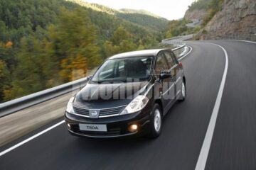 Prezentare: Nissan Tiida, european și nu prea