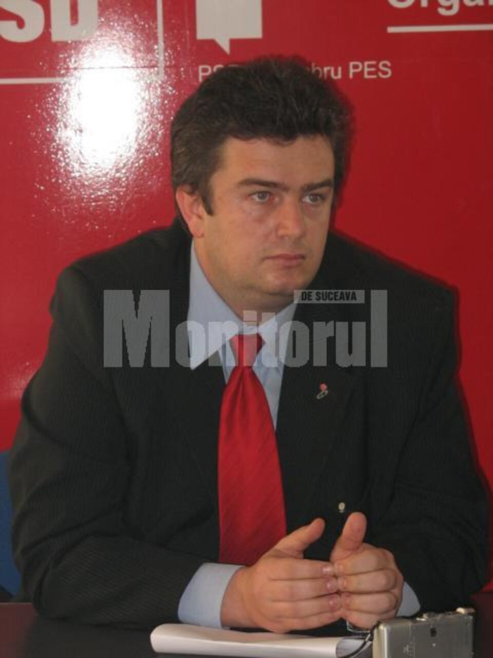 Cătălin Nechifor: „Astăzi a devenit clar faptul că președintele Traian Băsescu are o slăbiciune. Elena. Nu Udrea, ci Elena Băsescu” Cătălin Nechifor: „Astăzi a devenit clar faptul că președintele Traian Băsescu are o slăbiciune. Elena. Nu Udrea, ci Elena Băsescu”