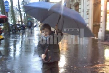 Cod galben: Ploi, ninsori și vântoasă sâmbătă și duminică