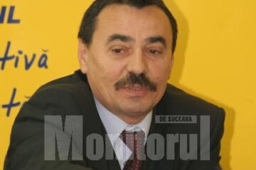 Mihai Sandu Capră: „Băsescu trebuia în 2004 să fie premierul României, și a făcut, pe nepusă masă, schimb de roluri cu domnul Stolojan”