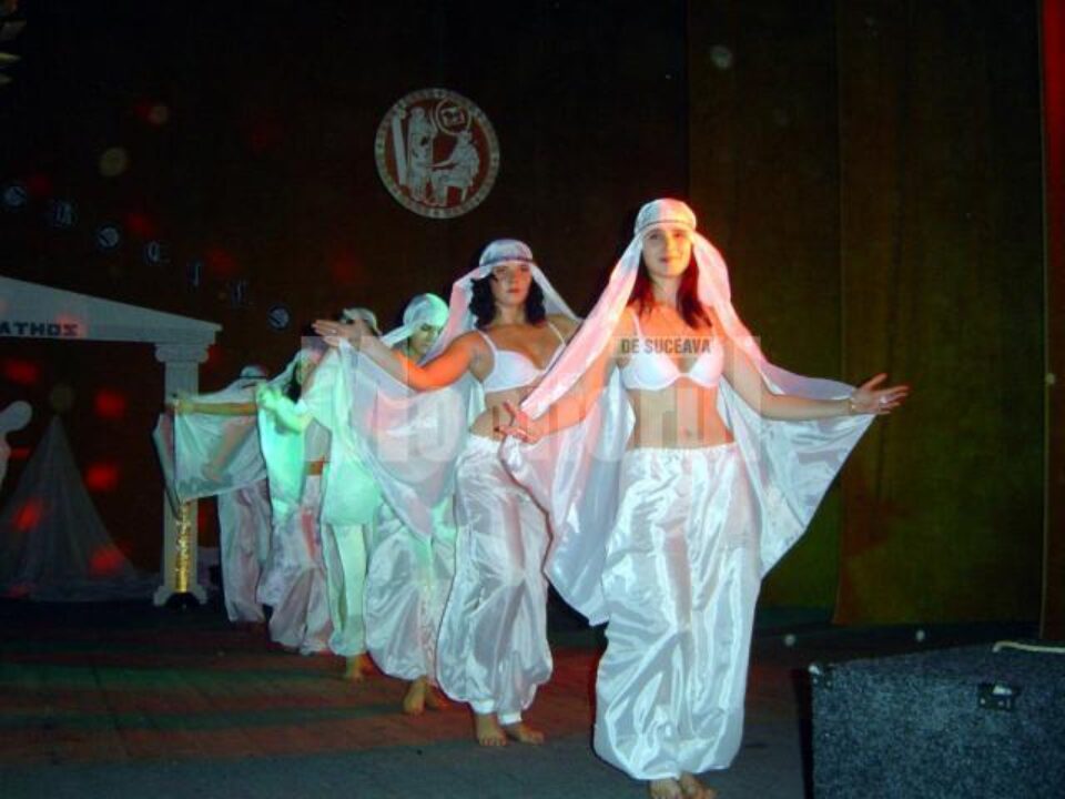 Trupa de dans a Liceului cu Program Sportiv Trupa de dans a Liceului cu Program Sportiv