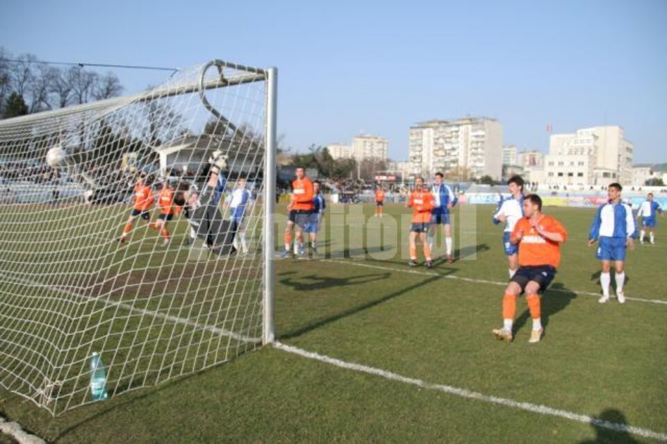 Fotbal Club Cetatea: Sucevenii sunt încă departe de forma arătată în tur