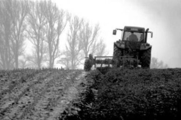 Producătorii agricoli vor cumpăra motorina la preț avantajos