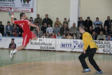 Handbal: Universitatea obține a noua victorie din acest sezon