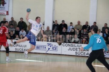 Handbal: Universitatea obține a noua victorie din acest sezon