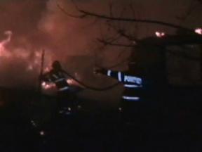 Incendii devastatoare la sfârșit de săptămână