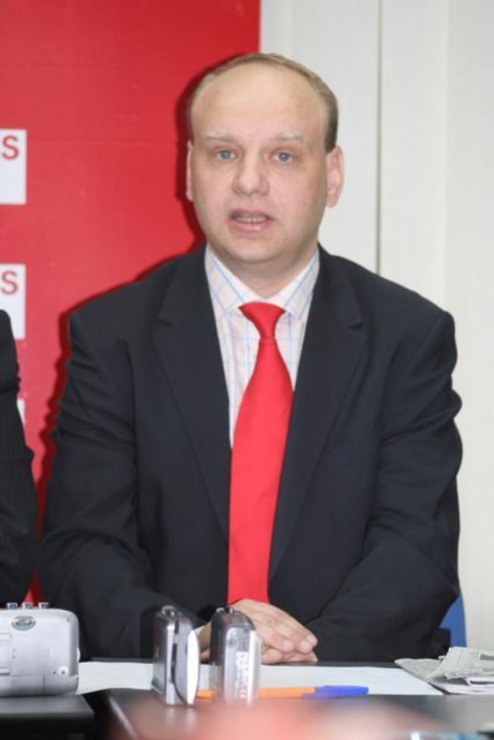 „Nu cred că o privatizare de dragul privatizării rezolvă problema cetățenilor”