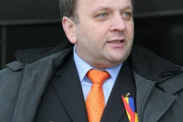 Ring electoral: Flutur crede că n-are adversari de categoria lui, la votul uninominal