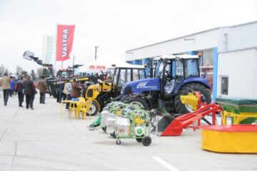 Târg: Expoziție de produse și utilaje agricole la Centrul Economic Bucovina