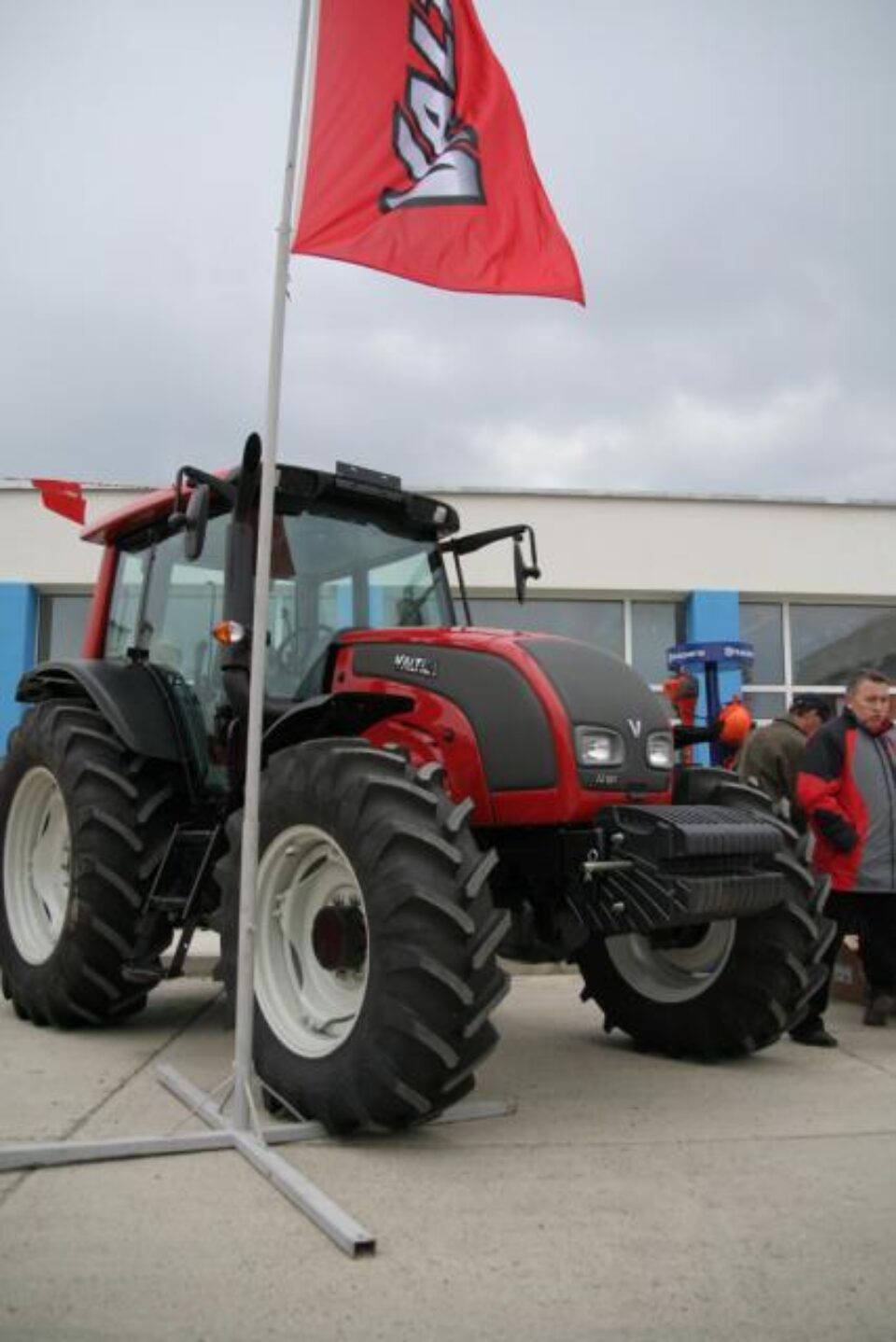 „Agro Expo Bucovina” se desfășoară în perioada 20 – 23 martie a.c., la Centrul Economic Bucovina din Salcea „Agro Expo Bucovina” se desfășoară în perioada 20 – 23 martie a.c., la Centrul Economic Bucovina din Salcea