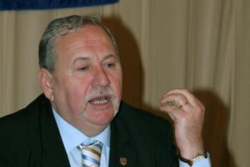 Tiberiu Prodan: „Dacă vrea domnul Gheorghiță să facă o nuntă cu PNL să vină cu o mireasă ca lumea”