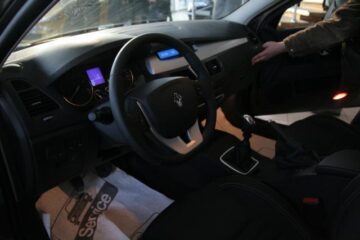 Auto: Test drive cu noul Renault Laguna la Darex Suceava