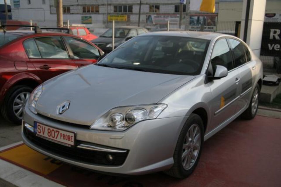 Auto: Test drive cu noul Renault Laguna la Darex Suceava