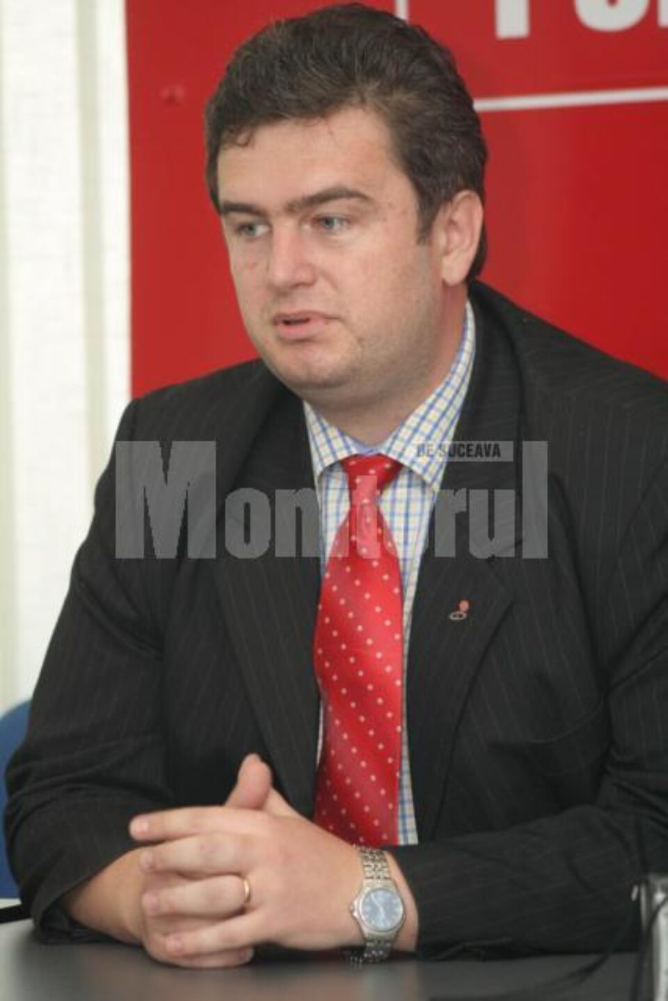 Critici: PSD critică absența autorităților la comemorarea eroului de la Păiseni
