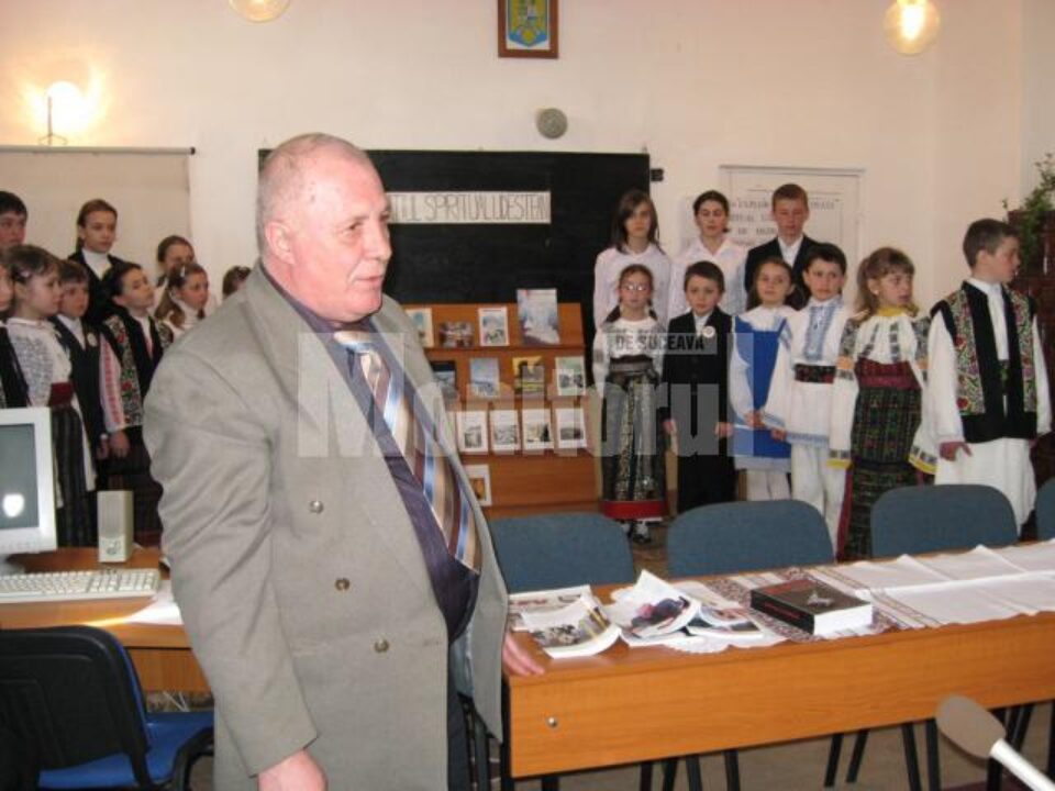 Ion Dragușanul la școala din Udești