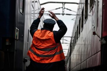Feroviarii renunță la proteste