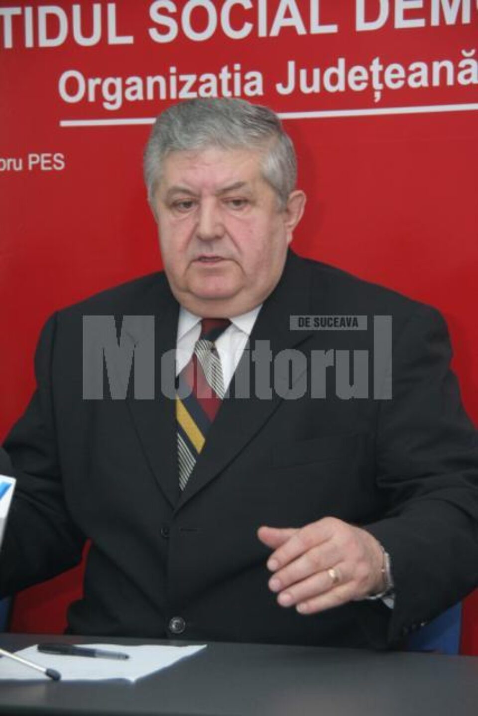 Gavril Mîrza transmite parlamentarilor PD-L Suceava că existența unor conturi secrete reprezintă o „aberație” Gavril Mîrza transmite parlamentarilor PD-L Suceava că existența unor conturi secrete reprezintă o „aberație”