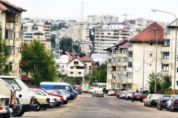 Droguri de mare risc: Traficanți de heroină, prinși în cartierul Obcini