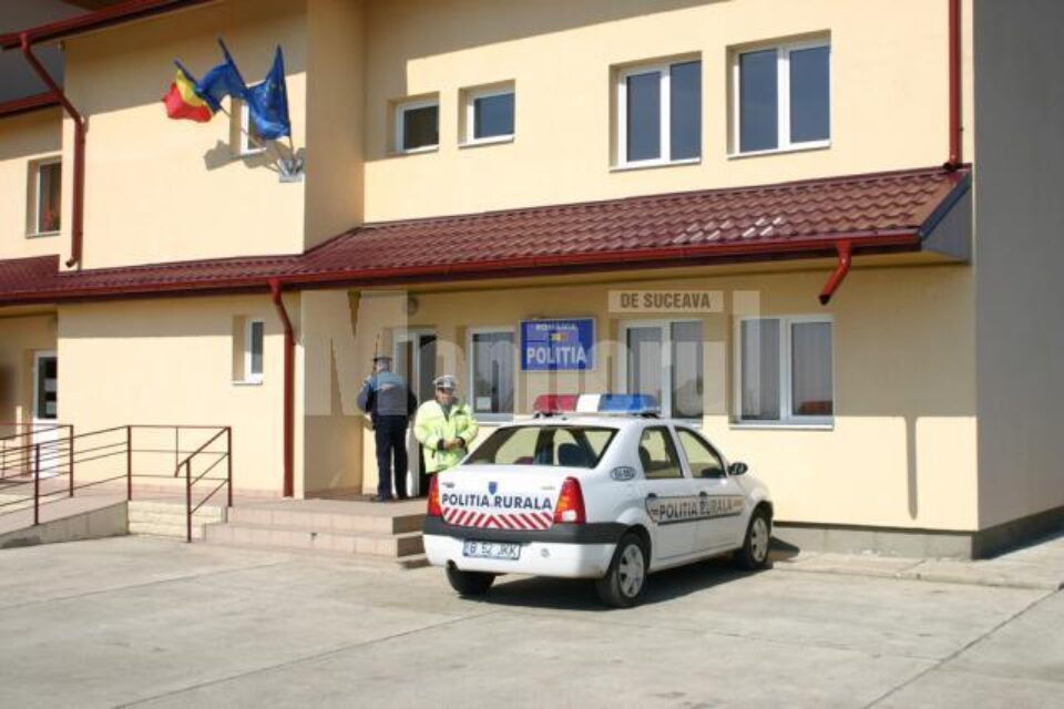 În fata polițiștilor, adolescentul de 17 ani si-a recunoscut fapta În fata polițiștilor, adolescentul de 17 ani si-a recunoscut fapta