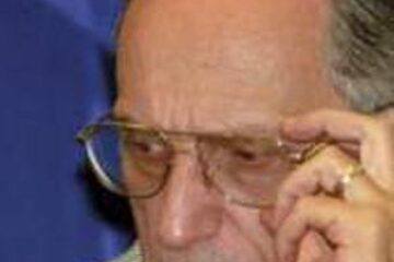 A murit George Pruteanu